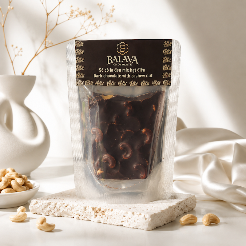 Dark Chocolate with Cashew