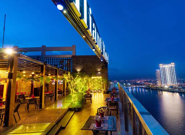 Brilliant Top Bar Da Nang
