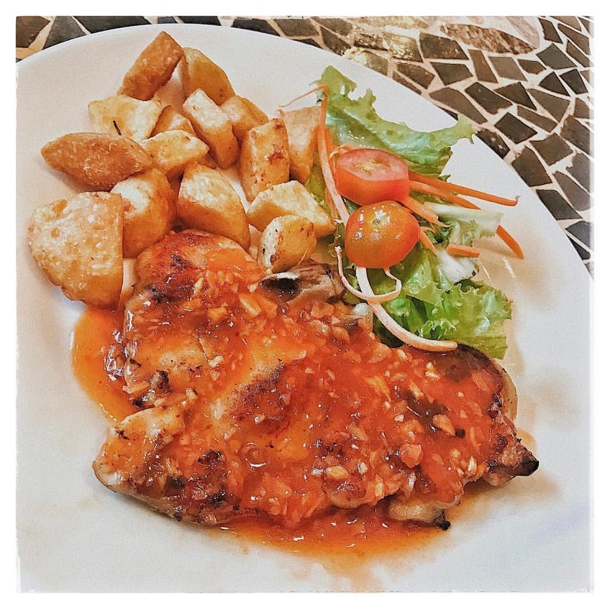 Gummy Chicken Steak Dalat