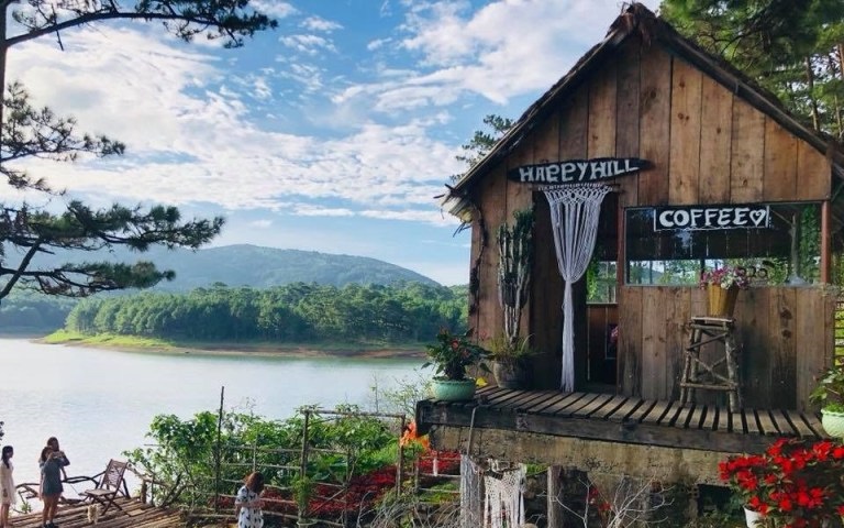 Happy Hill film Studio, Da Lat