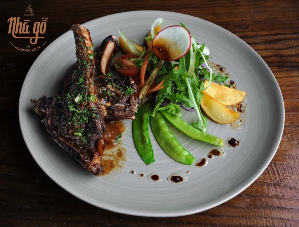 Nha Go - Wooden House Restaurant Dalat
