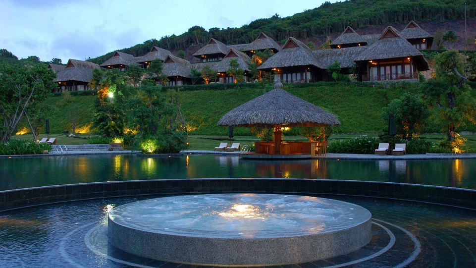 MerPerle Hon Tam Resort Mud Bath Experience from Nha Trang 