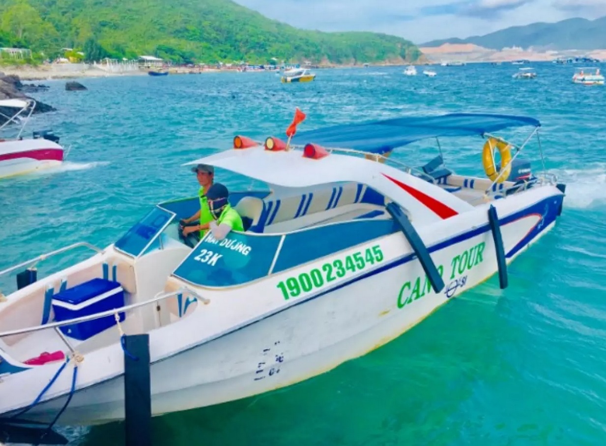 Vinh San Ho & Tranh Beach Daily Tour in Nha Trang
