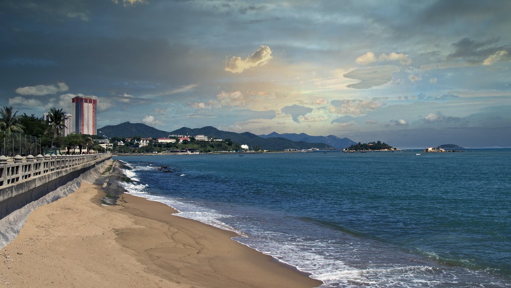 Private car transfer to golf courses in Nha Trang
