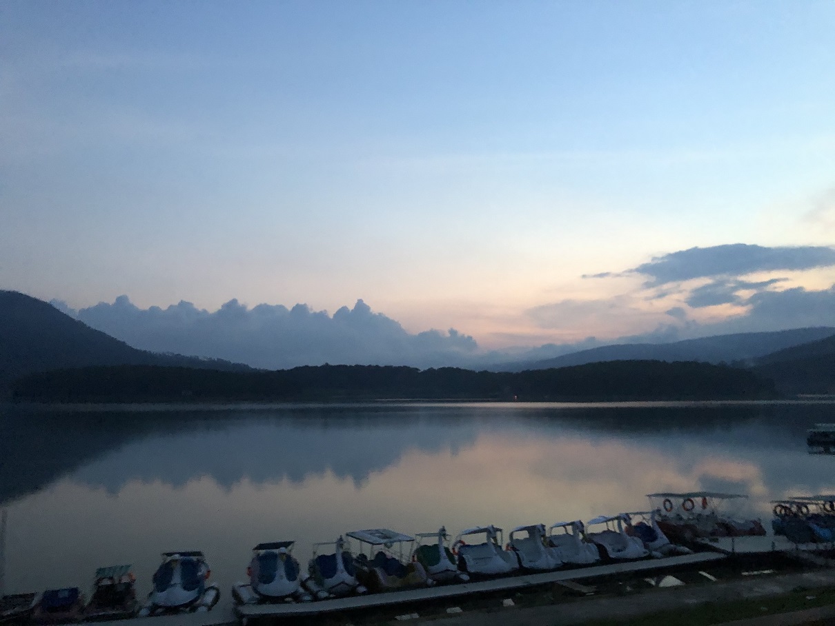 Tuyen Lam lake, Da Lat, Viet Nam