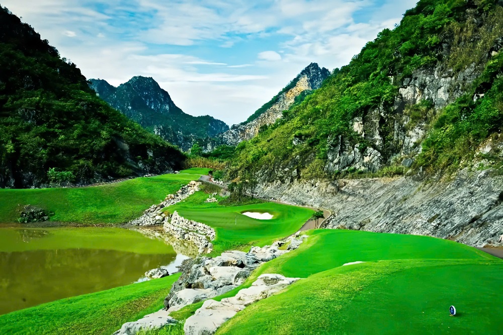 BRG Legend Valley Country Club (BRG Rose Canyon Golf Resort)