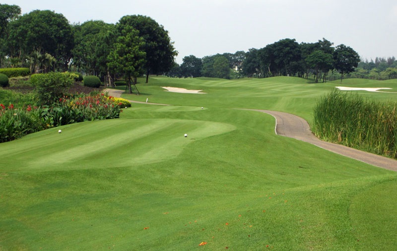Van Tri Golf Course