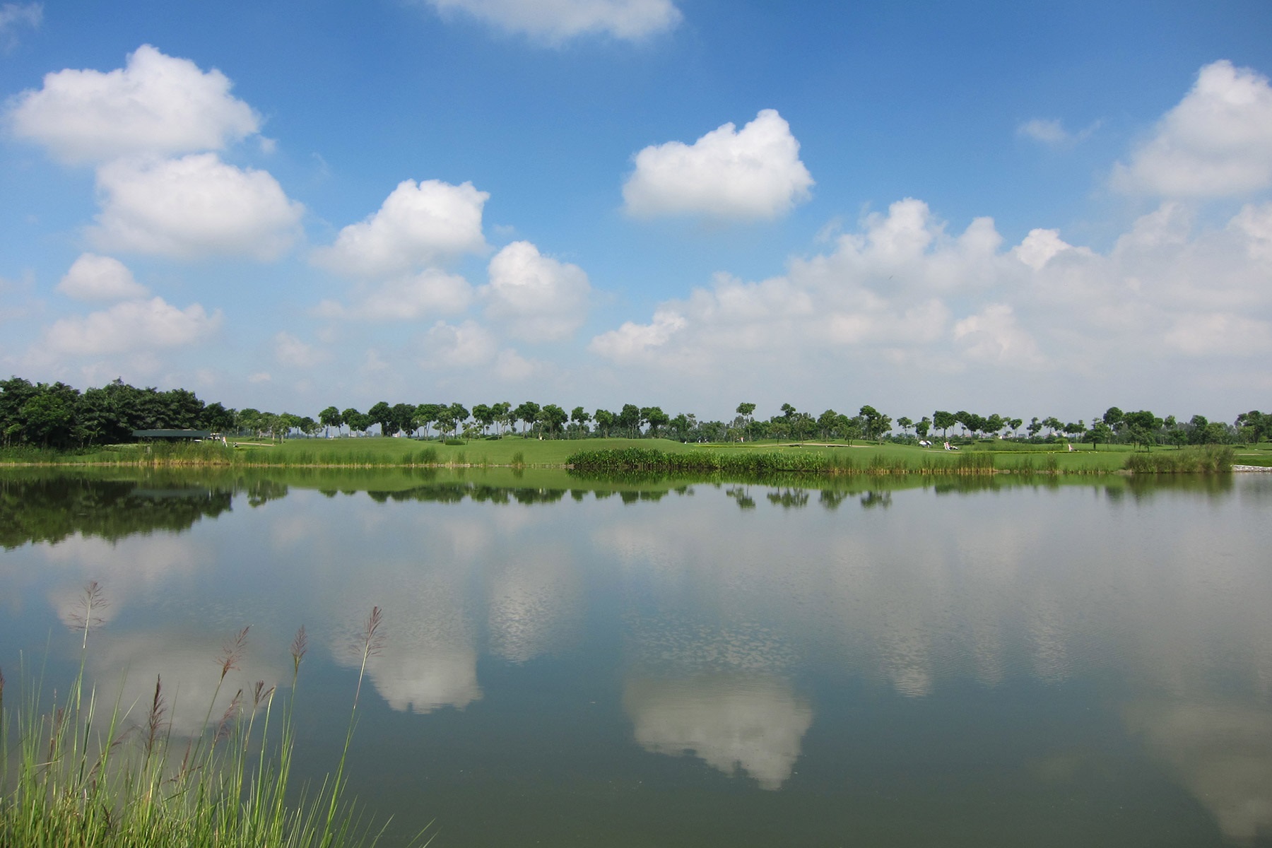 Van Tri Golf Course