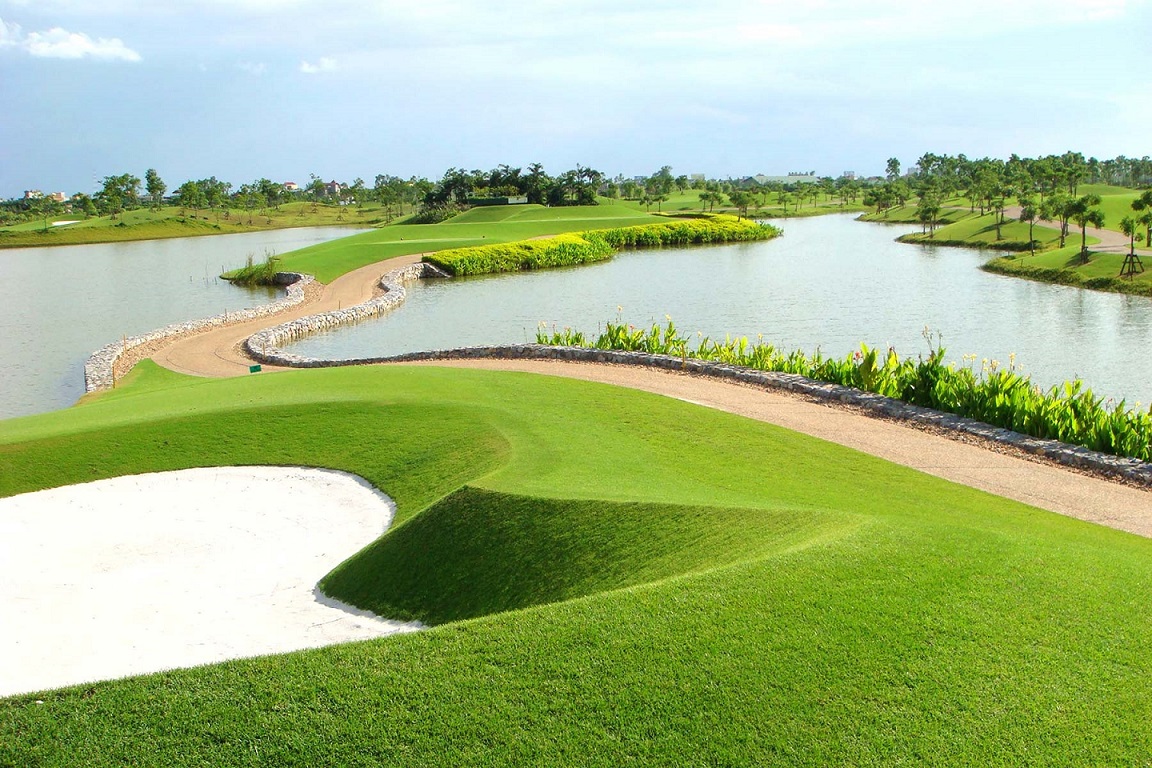Van Tri Golf Course