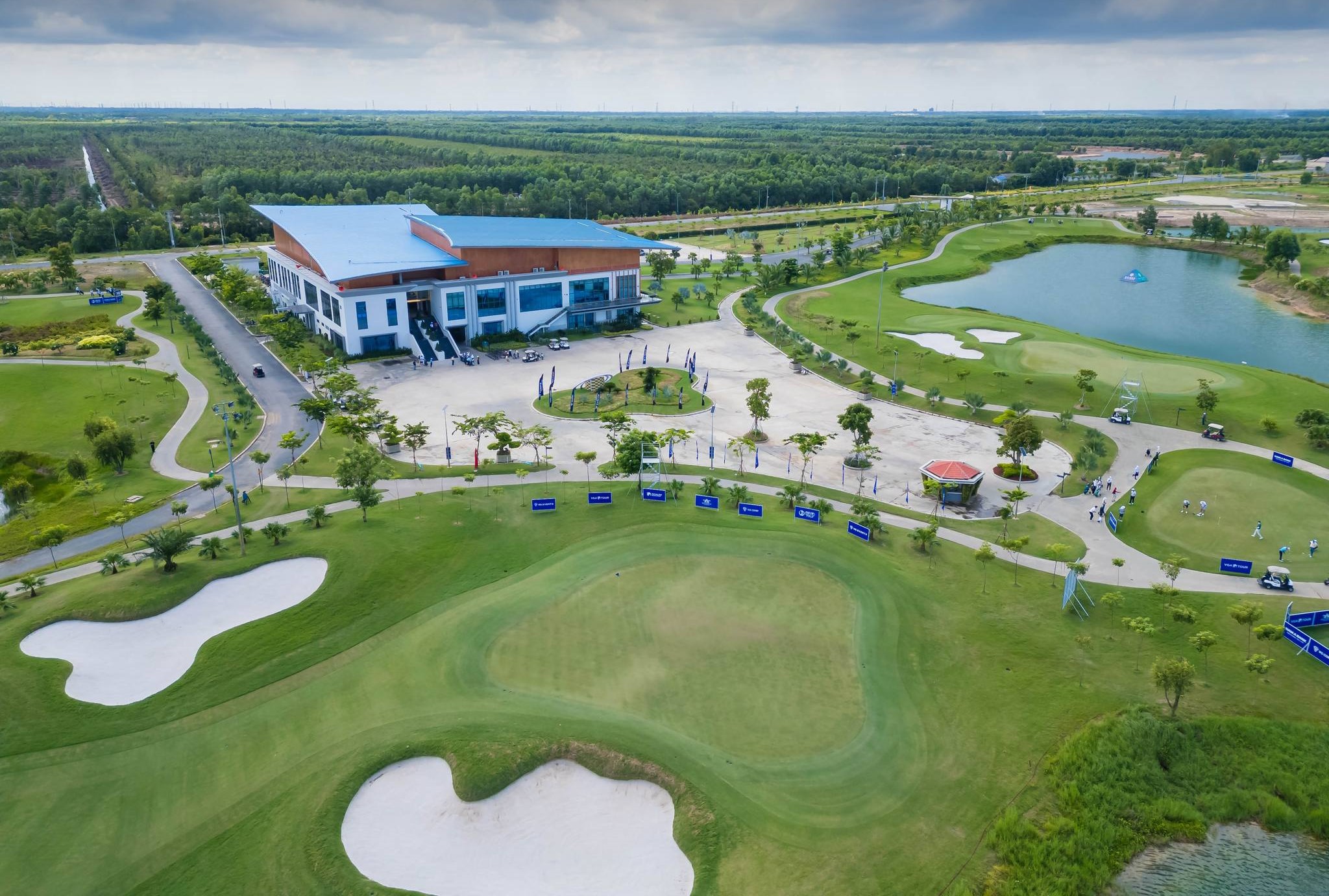 Royal Long An Golf & Villas