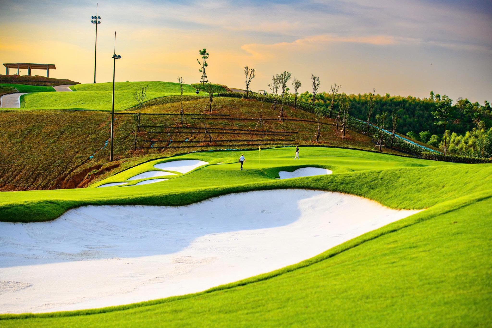 Van Lang Empire T&T Golf Club