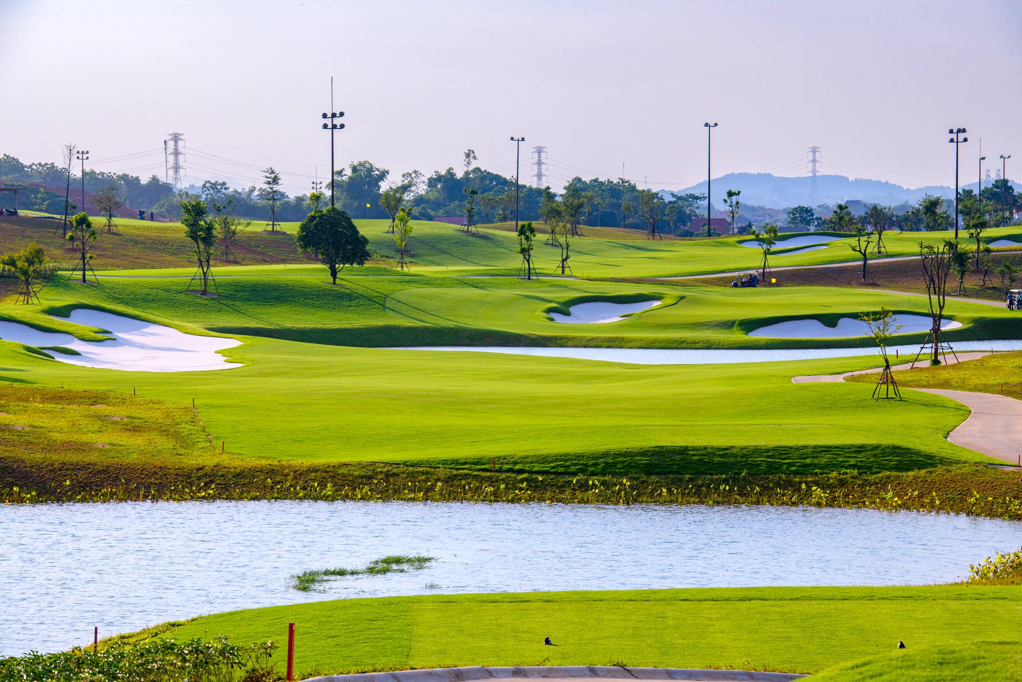 Van Lang Empire T&T Golf Club