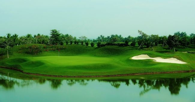 Royal Island Golf & Villas (Mekong Golf)