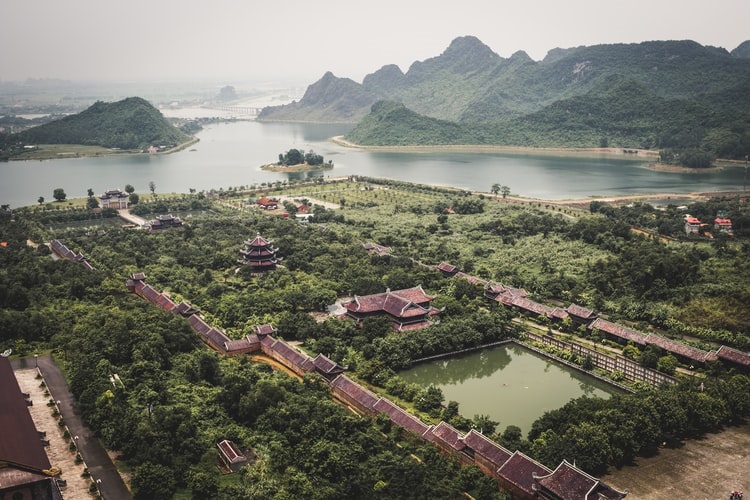 2 days to discover the majestic beauty of Ninh Binh - Vietnam