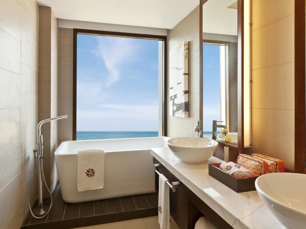 [Stay & Play] Angsana Lang Co Resort + Laguna Golf Course