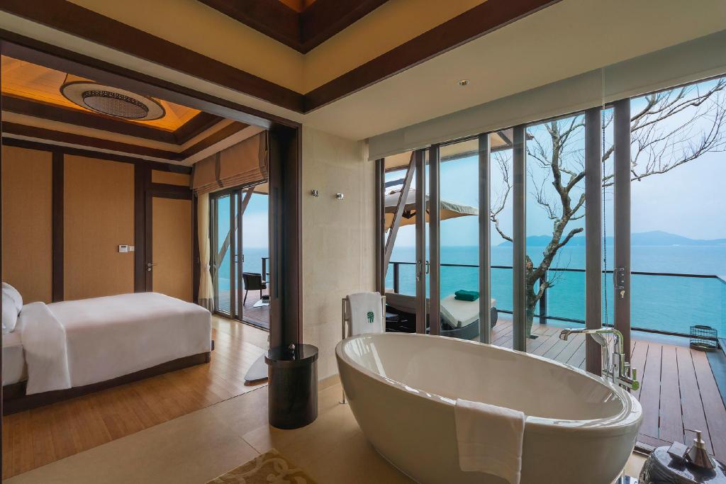 [Stay & Play] Bayantree Lang Co Resort + Laguna Lang Co Golf Club