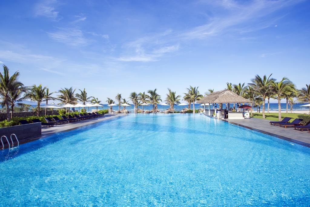 Meliá Danang Beach Resort