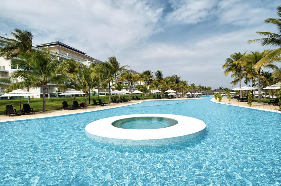 [Stay & Play] Sea Links Beach Hotel + Sea Links Golf And Country Club