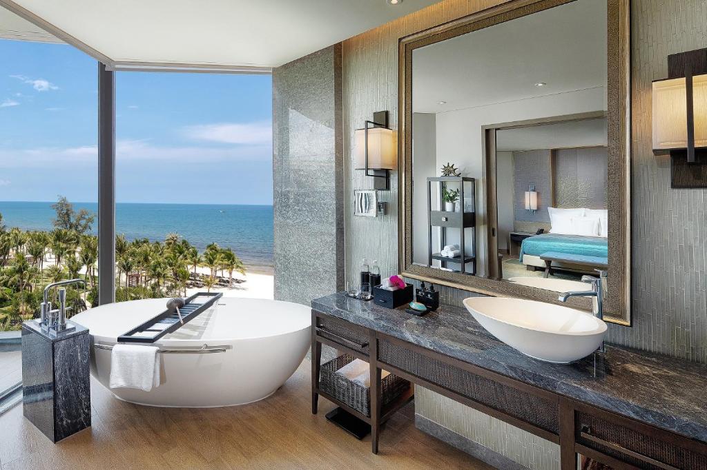 Resort Classic Ocean View Room 