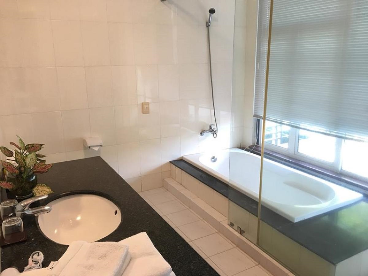 [Stay & Play] Lake View Villas + Vietnam Golf & Country Club