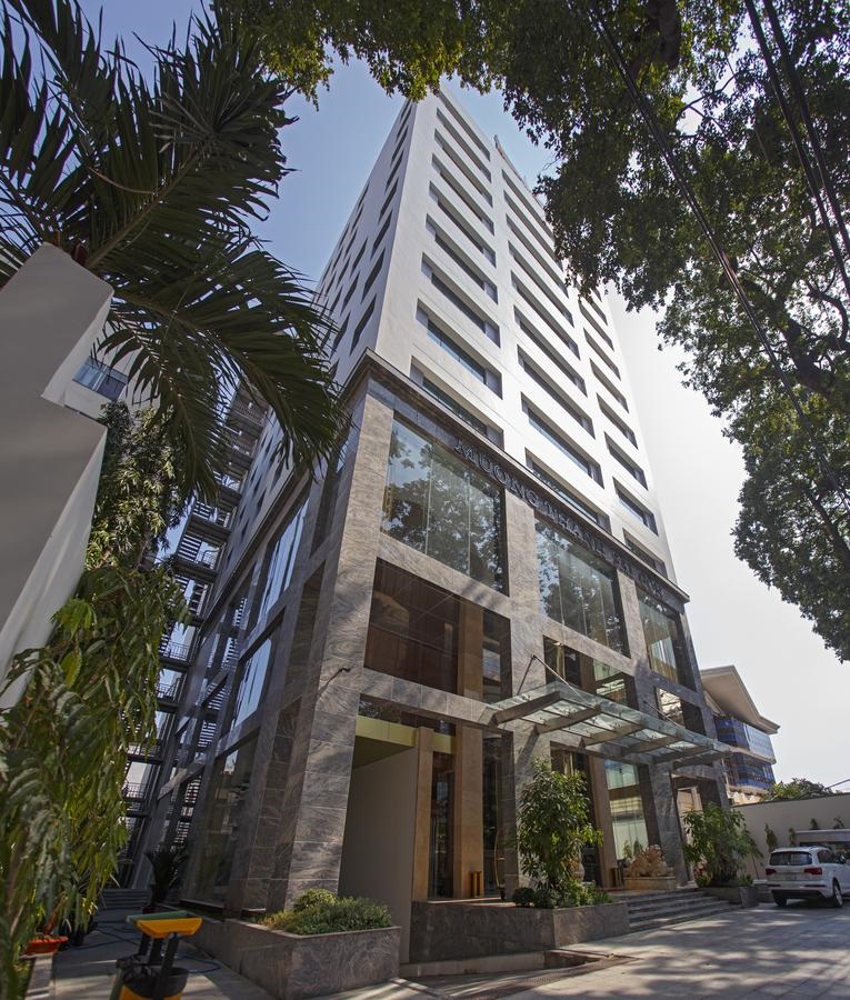 [Stay & Play] Muong Thanh Saigon Centre Hotel + Tan Son Nhat Golf Course