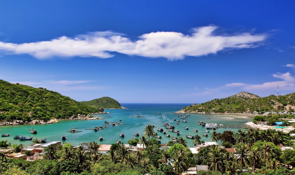 Relax in Vinh Hy Bay - Stay at Amanoi, Vietnam's most luxury resort 4 days 3 nights