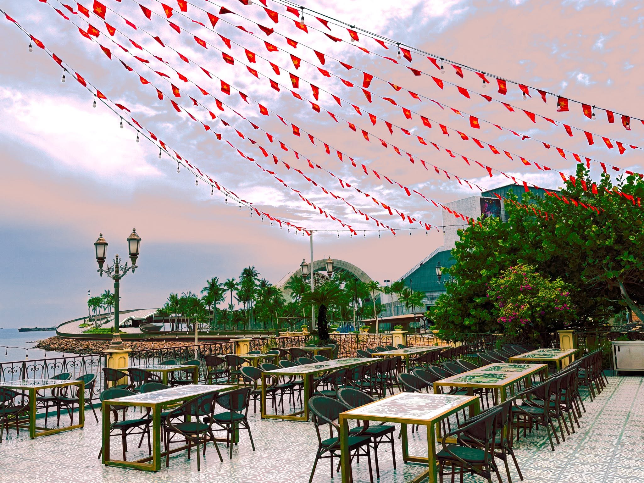 Draft Beer Sunset Town Phu Quoc