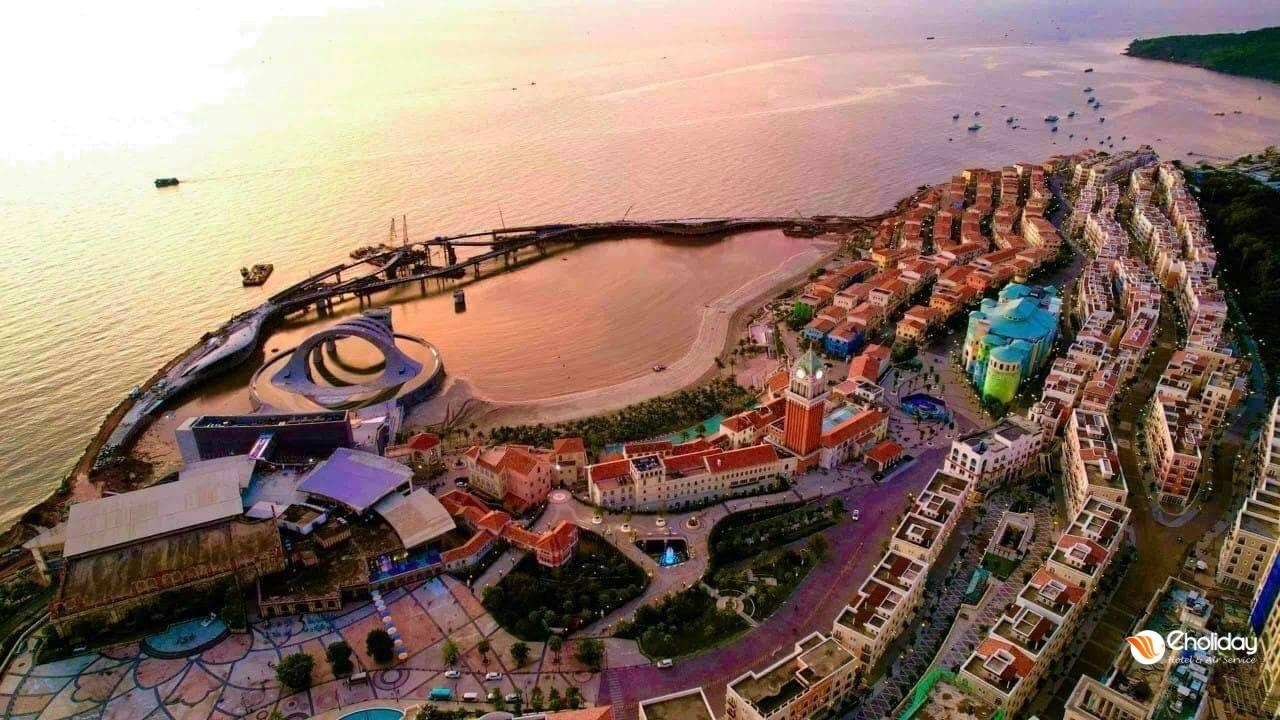 Kiss of the Sea Show – Sunset Town Phu Quoc