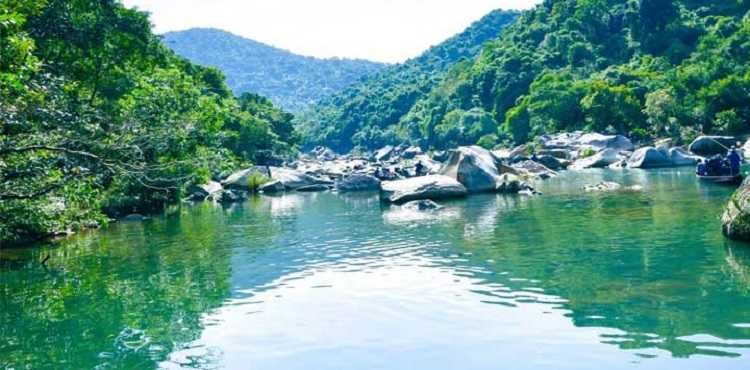 Quy Nhơn day tour: Quang Trung museum, Ham Ho ecotourism, Banh it tower