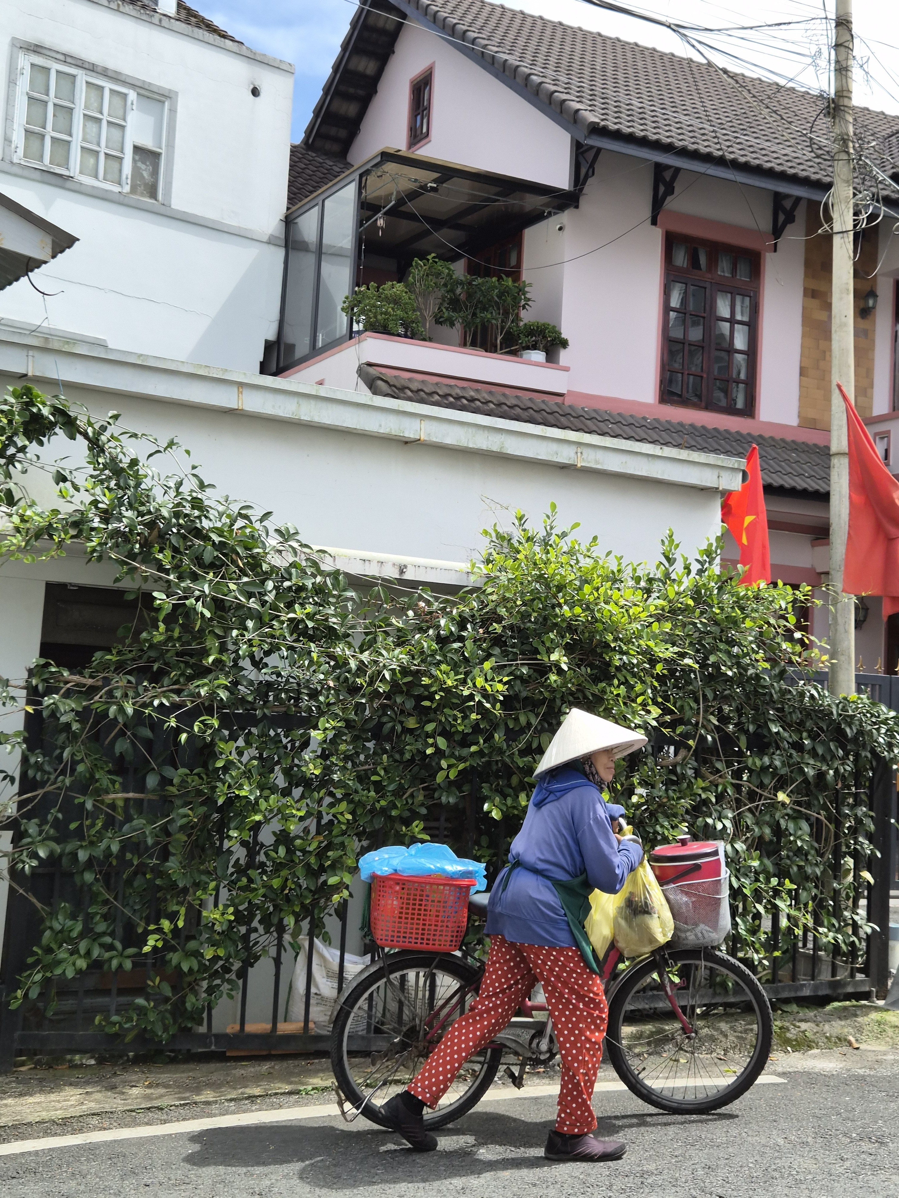 DA LAT STREET ART TOUR